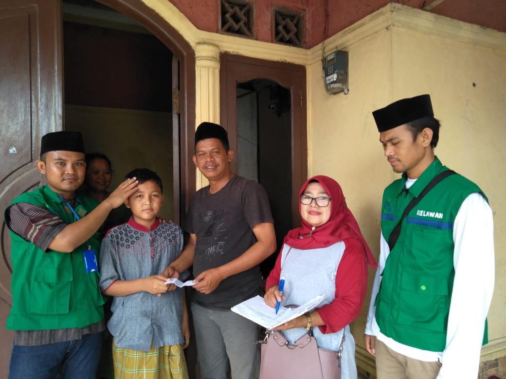 Sekolah Yatim Gratis